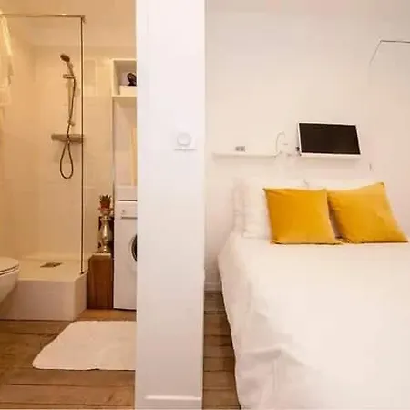 Apartment Canal St Martin Charmant Studio Tout Equipe Lancry Ac Paris